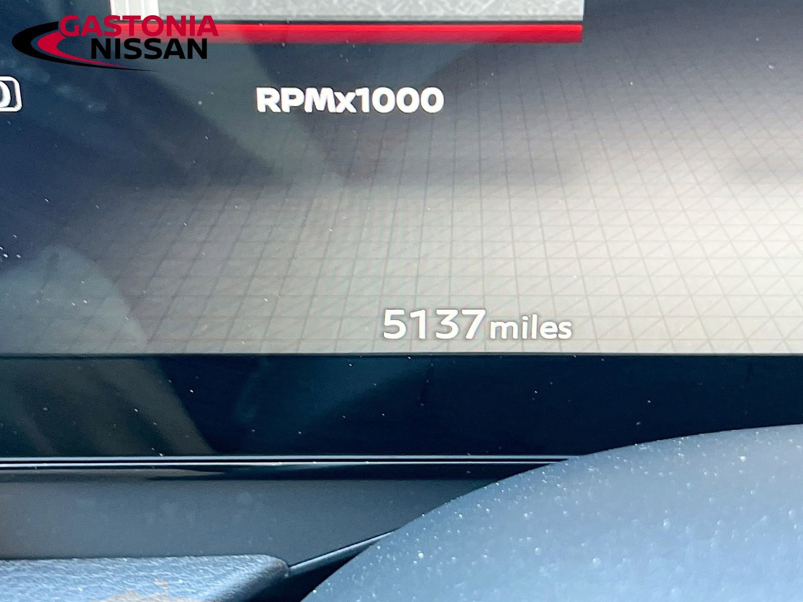 Used 2025 Nissan Kicks SR image 15