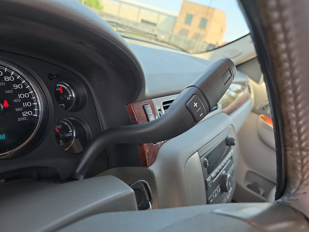 Used 2011 GMC Sierra 1500 SLT RWD image 23