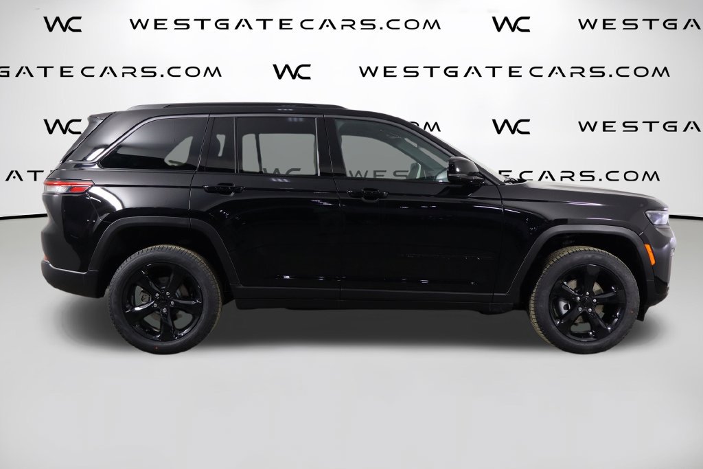 New 2026 Jeep Grand Cherokee Limited w/ Limited Altitude Package AWD/4WD image 45