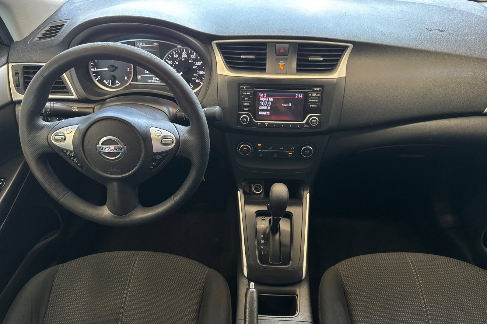 Used 2018 Nissan Sentra S FWD image 13