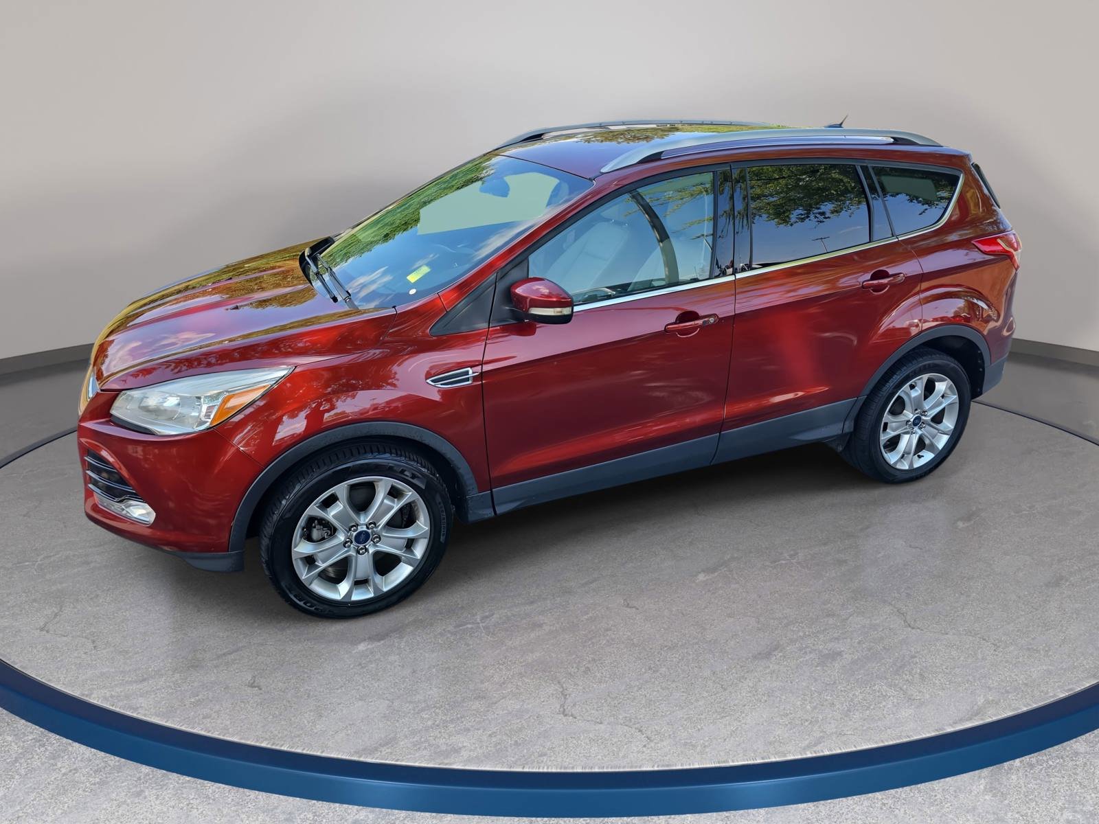 Used 2016 Ford Escape Titanium AWD/4WD image 1