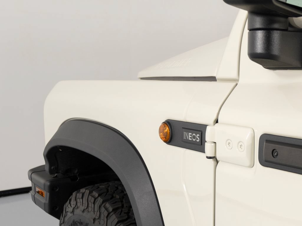 Used 2025 INEOS Grenadier Fieldmaster Edition AWD/4WD image 48