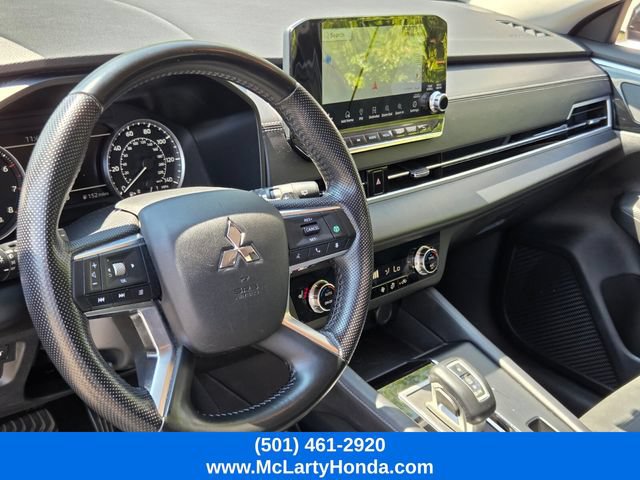 Used 2024 Mitsubishi Outlander SE FWD image 9