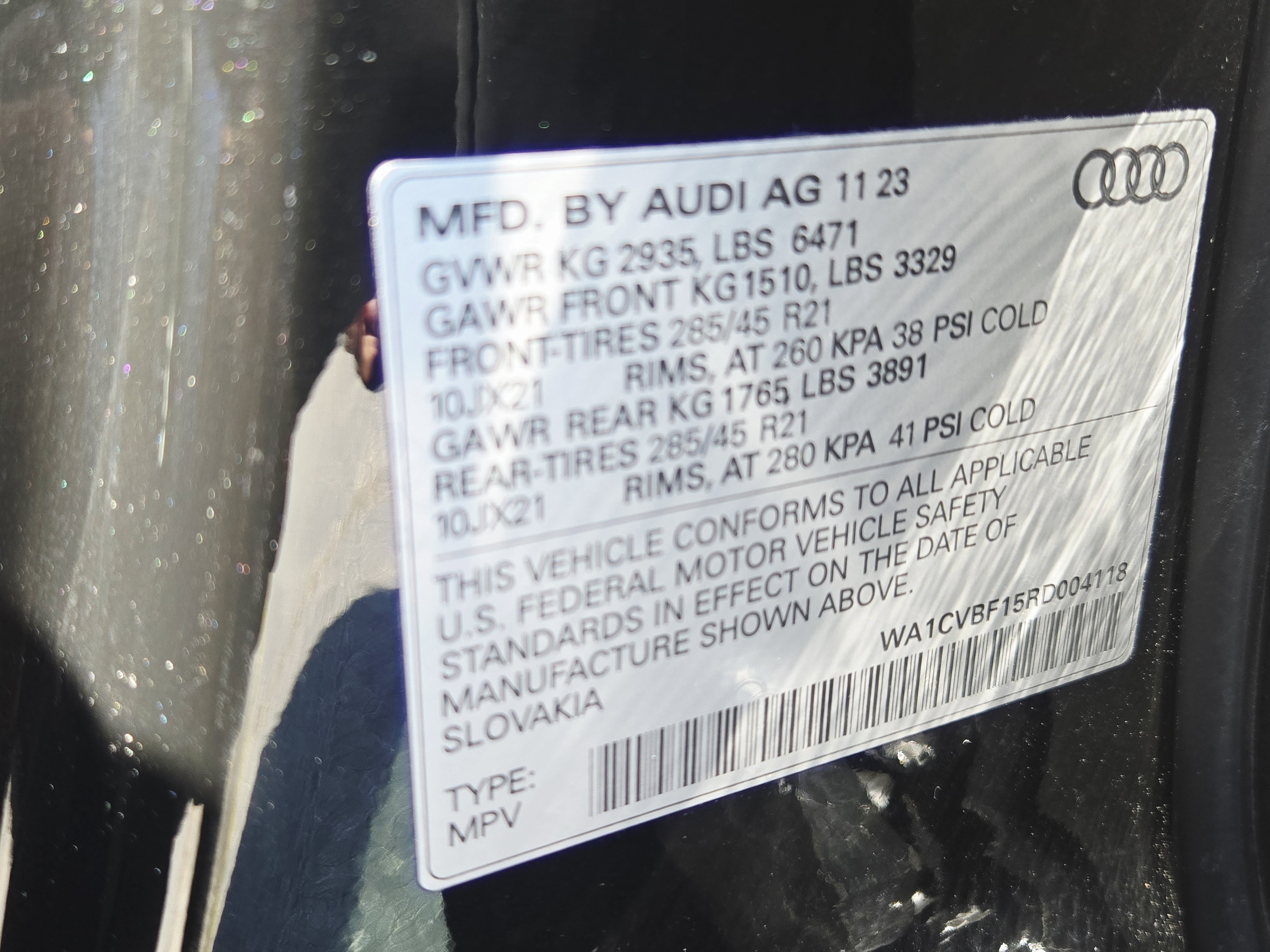 Used 2024 Audi Q8 Prestige w/ Prestige Package image 34