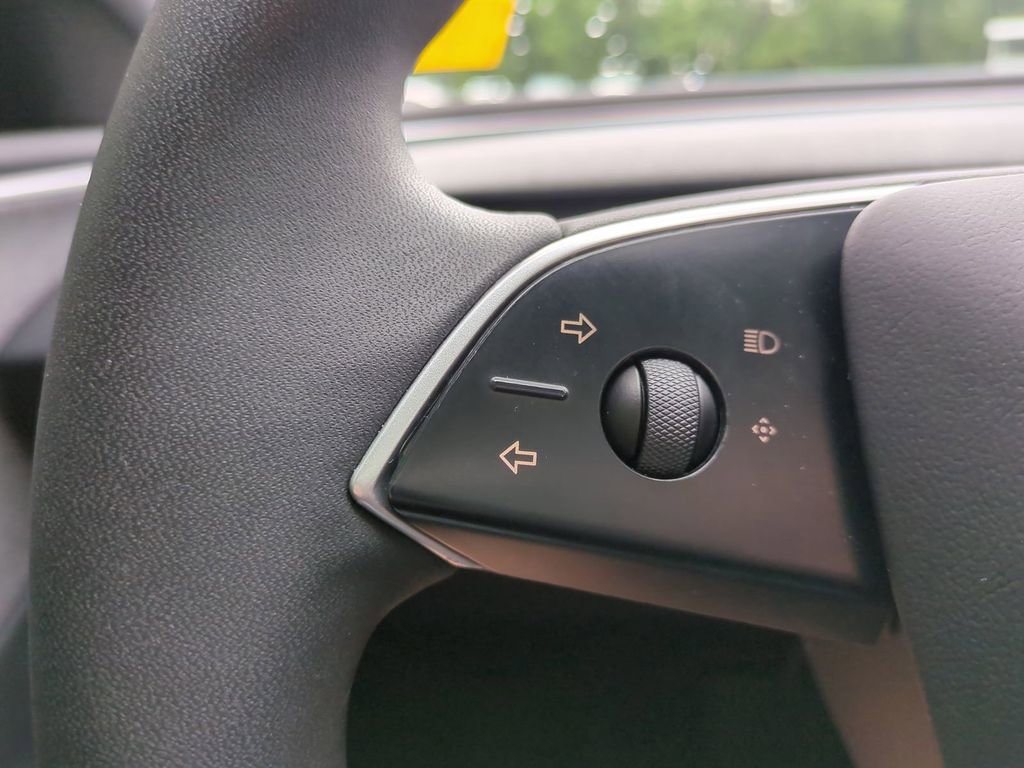 Used 2025 Tesla Model 3 Long Range RWD image 24