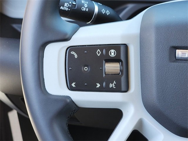 New 2024 Land Rover Defender 110 S image 27