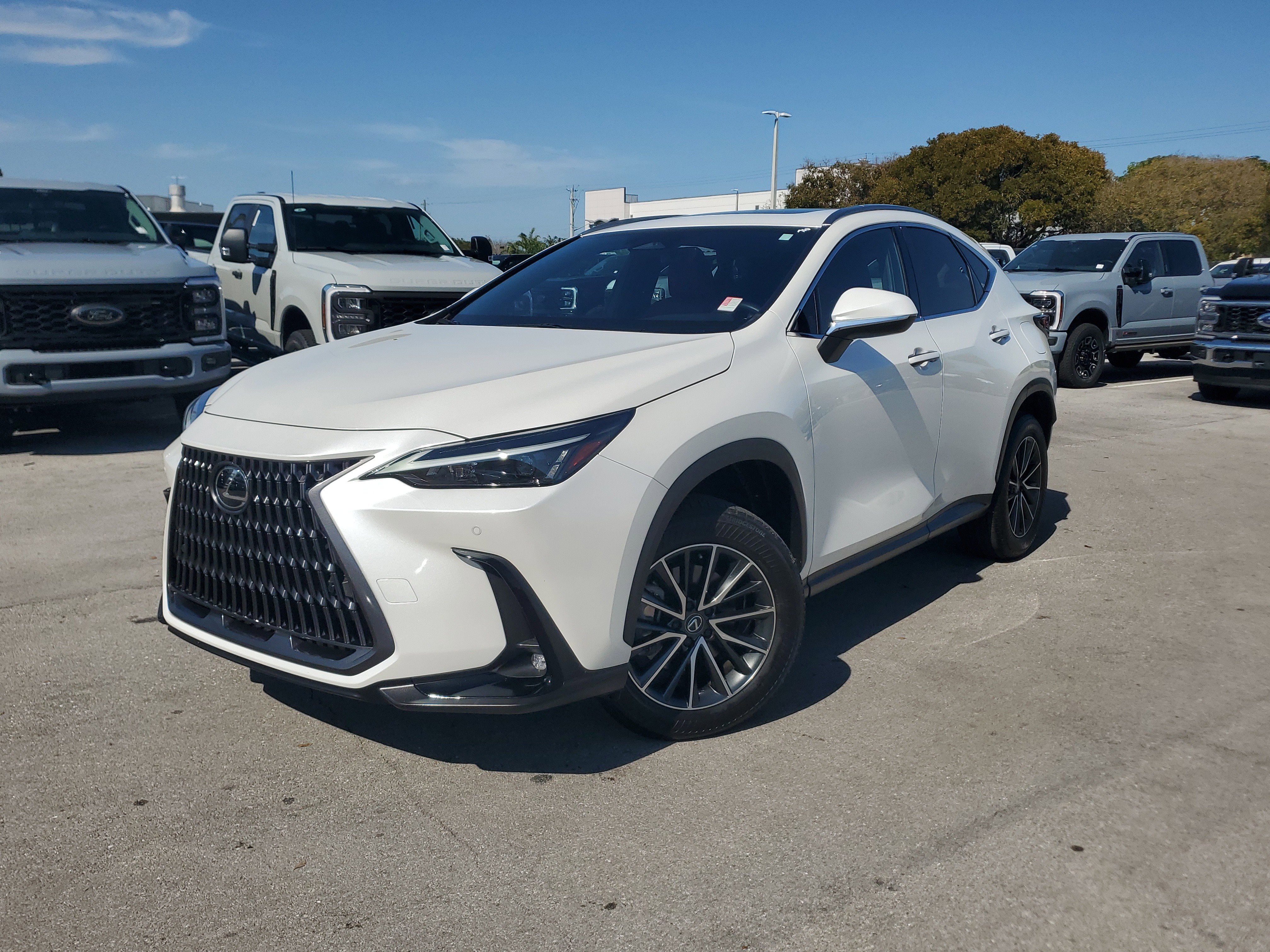 Used 2025 Lexus NX 350 AWD w/ Premium Package image 31
