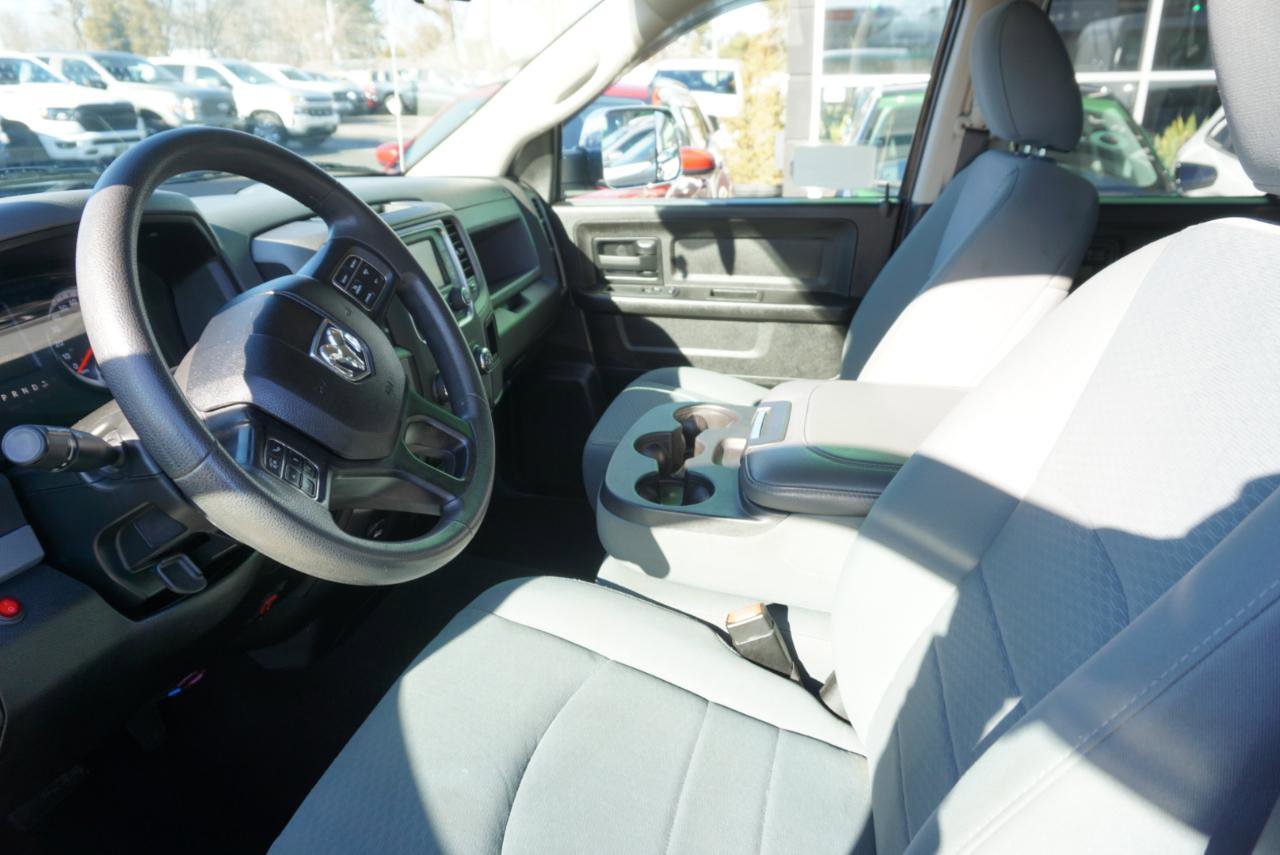 Used 2019 RAM 1500 Express AWD/4WD image 15