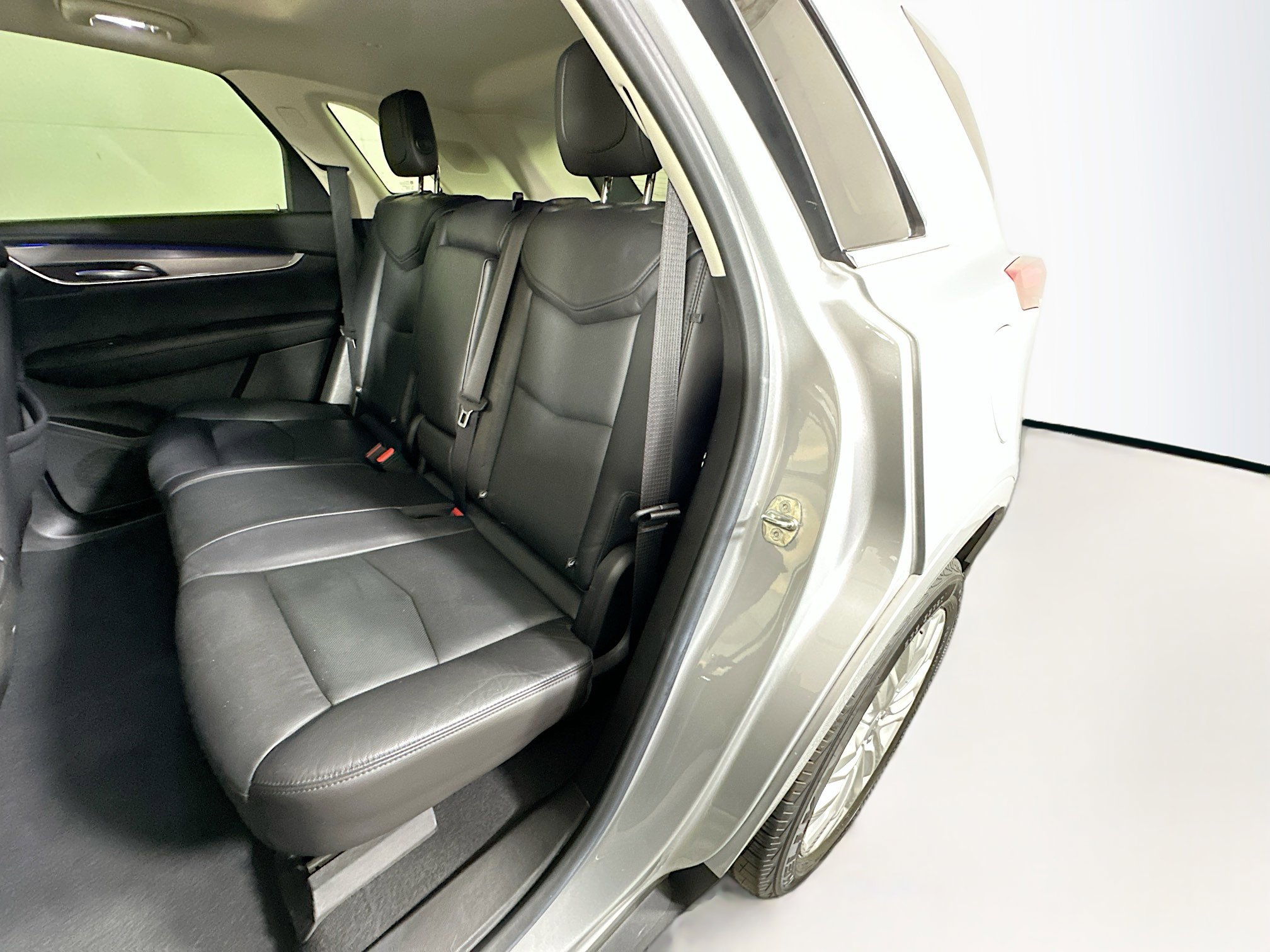 Used 2018 Cadillac XT5 Premium Luxury image 26