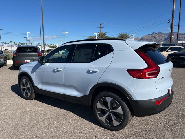 New 2026 Volvo XC40 B5 Plus w/ Protection Package Premier AWD/4WD image 6