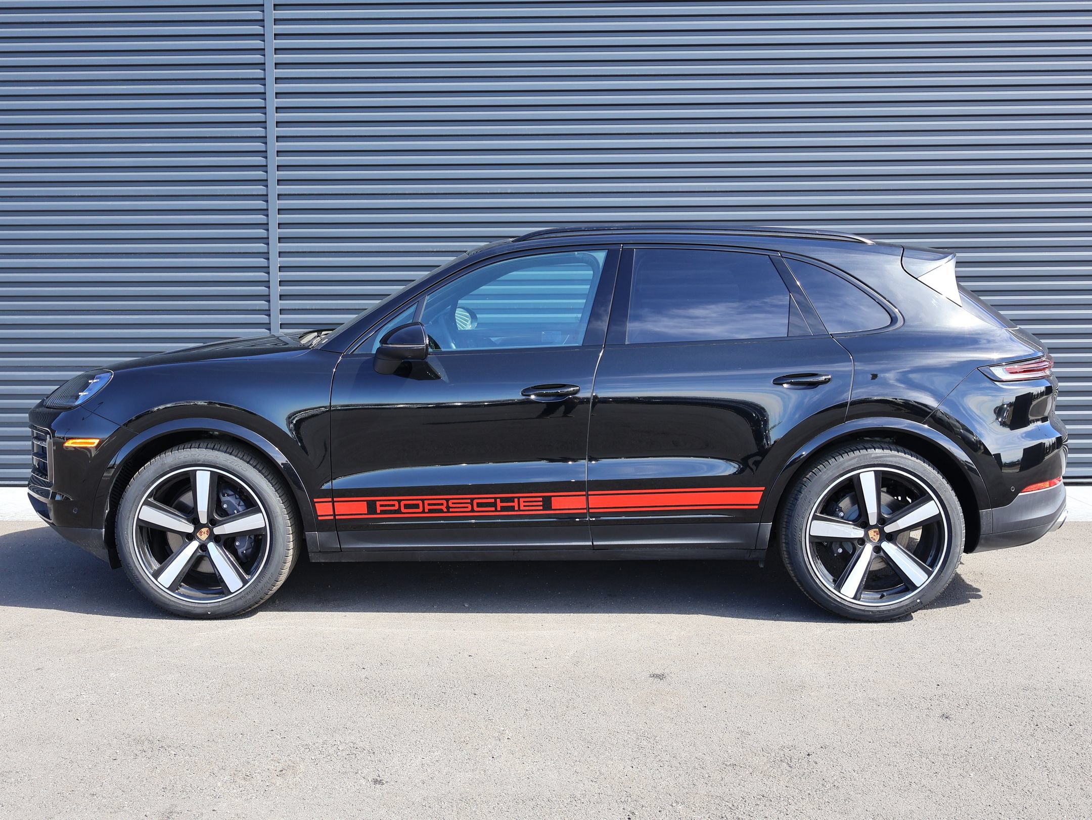 New 2026 Porsche Cayenne AWD/4WD image 2