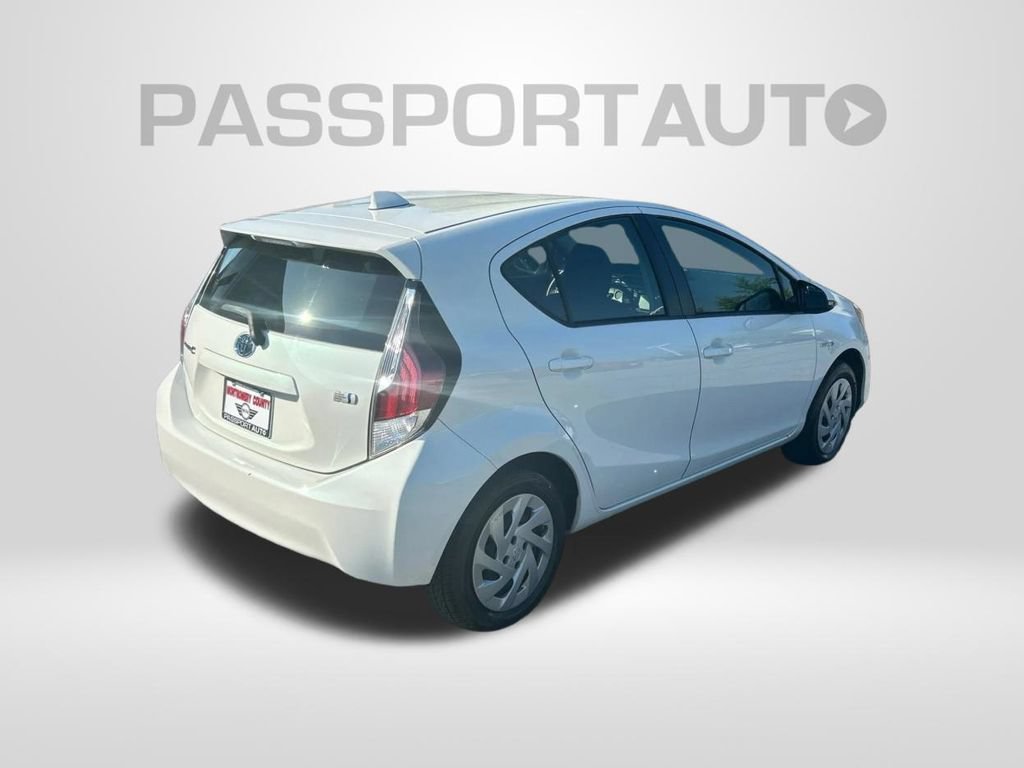 Used 2016 Toyota Prius C Two FWD image 6
