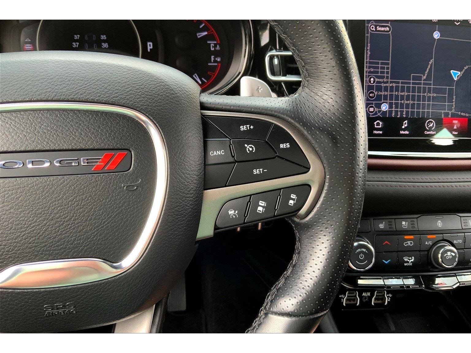 Used 2022 Dodge Durango Citadel image 17