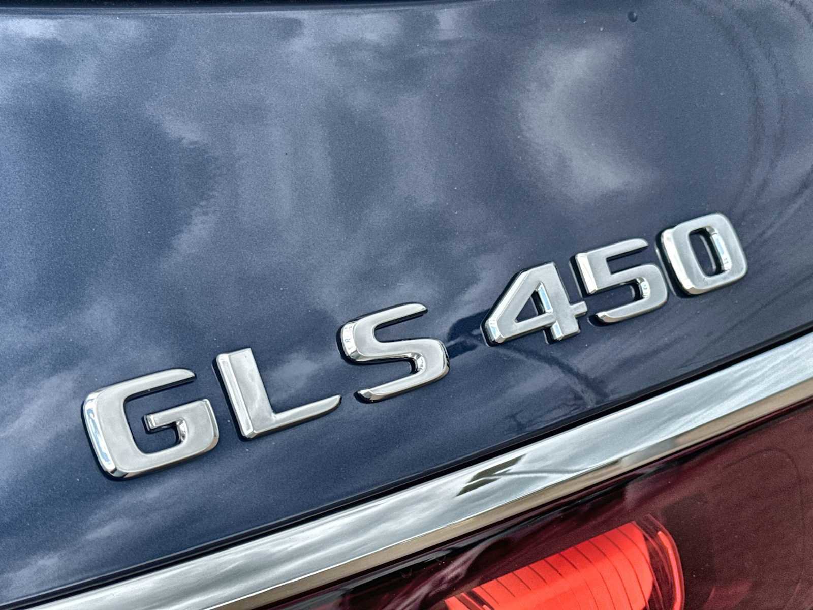 New 2026 Mercedes-Benz GLS 450 4MATIC image 15