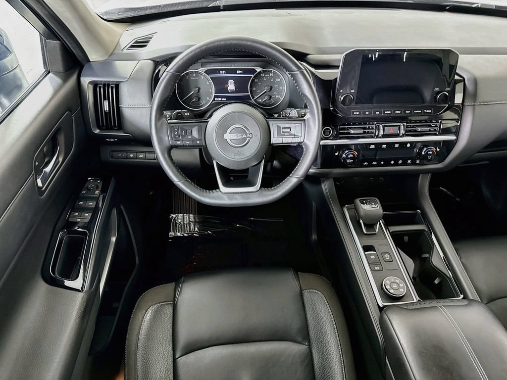 Used 2022 Nissan Pathfinder SL AWD/4WD image 4