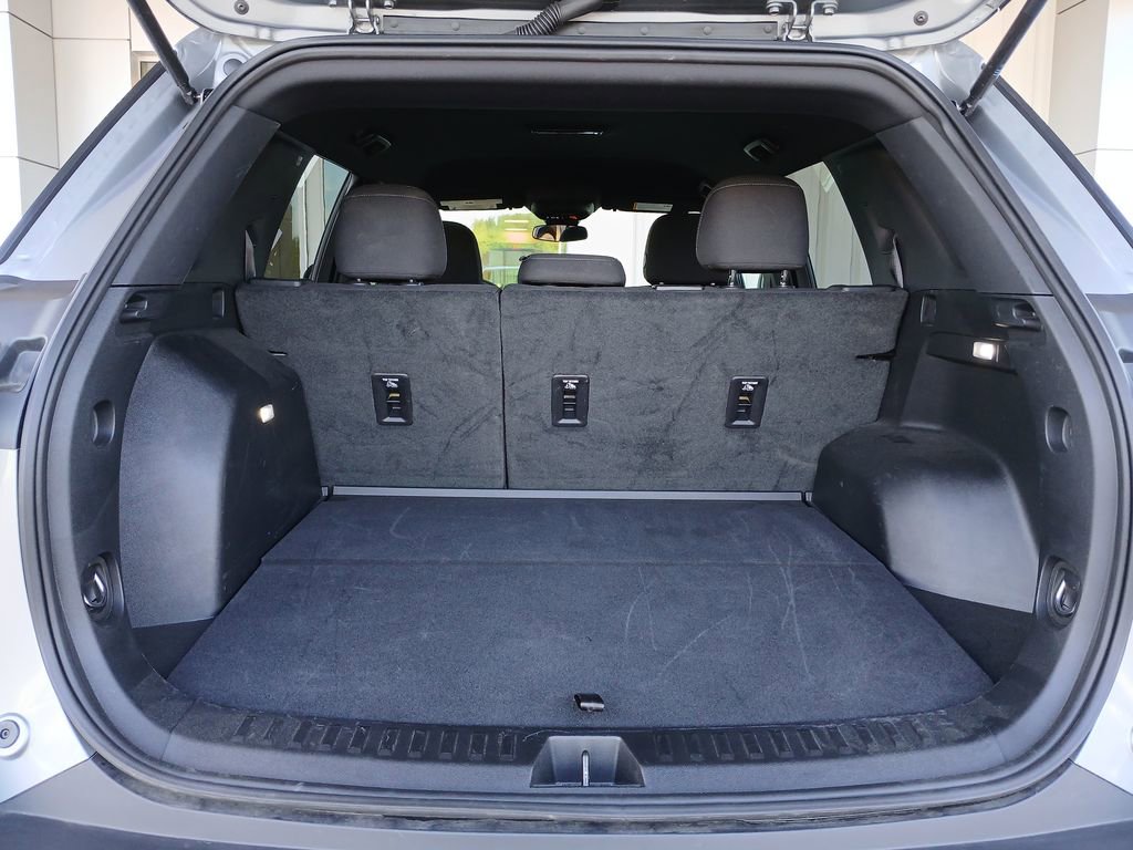 Used 2026 Chevrolet Equinox LT AWD/4WD image 27