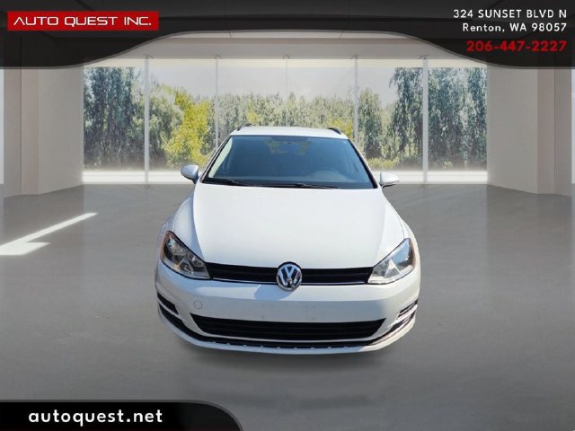 Used 2016 Volkswagen Golf S FWD image 2
