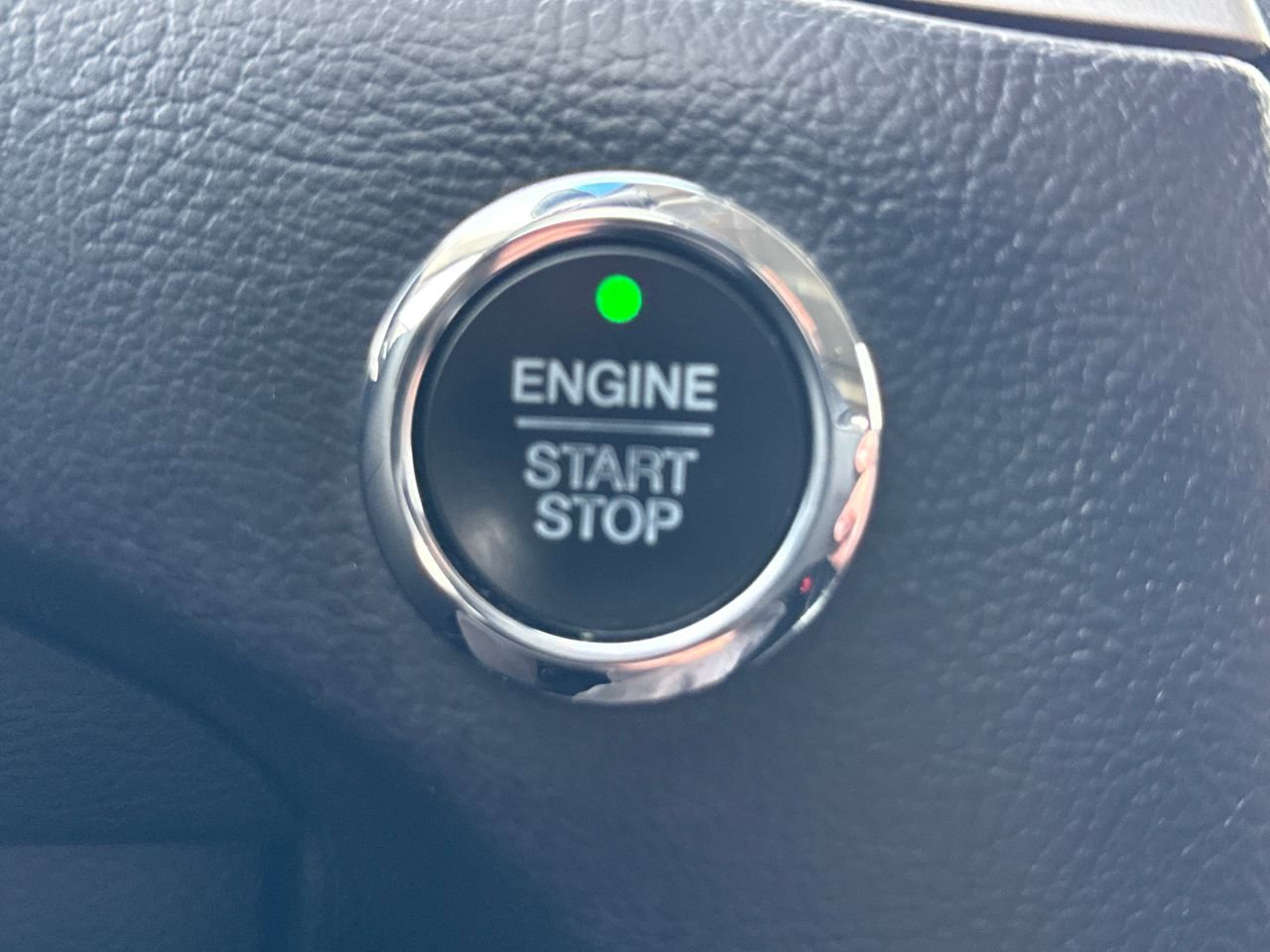 Used 2019 Ford Edge SEL w/ Equipment Group 201A image 30