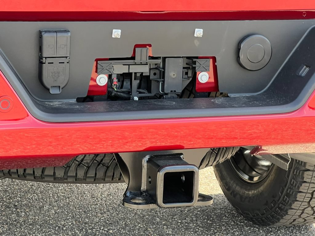 New 2026 GMC Sierra 2500 AT4 w/ AT4 Premium Plus Package AWD/4WD image 11