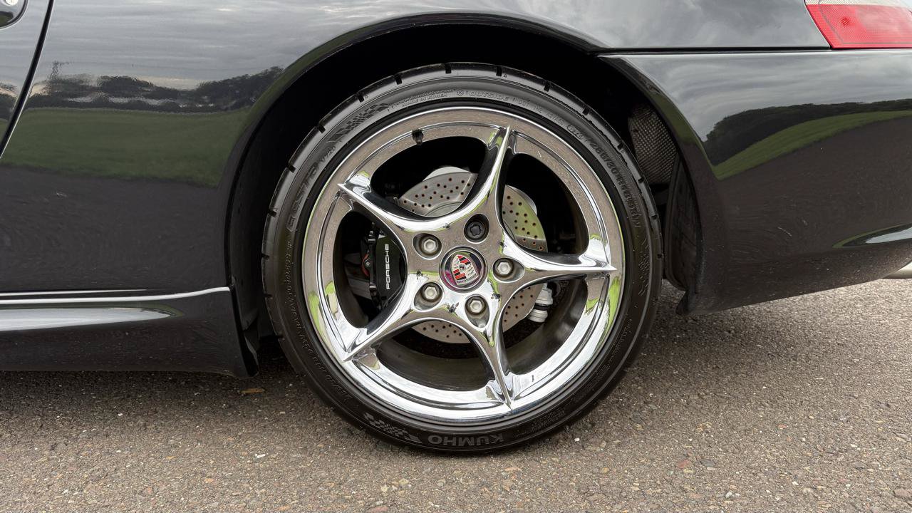Used 2003 Porsche 911 Carrera RWD image 61