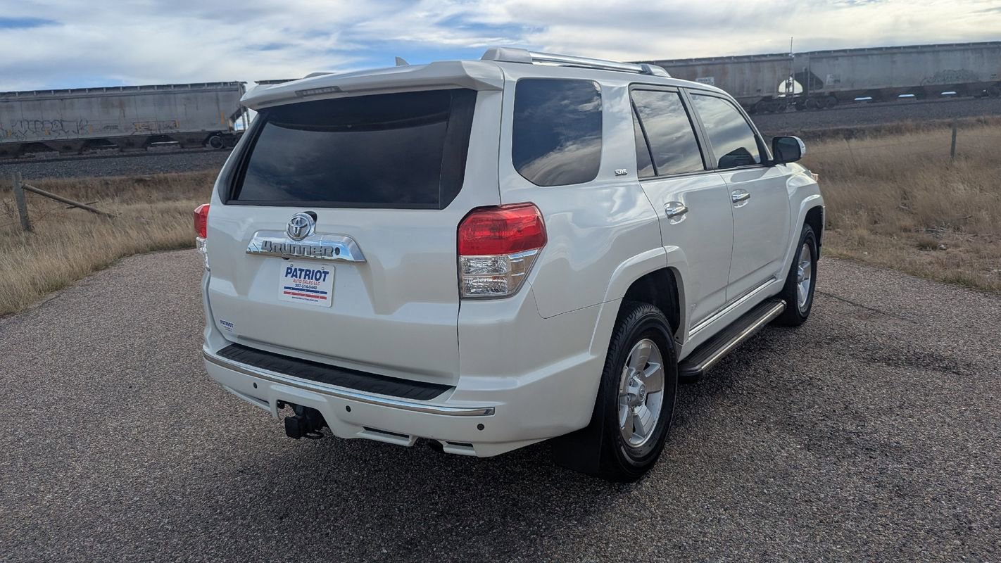 Used 2010 Toyota 4Runner SR5 image 5