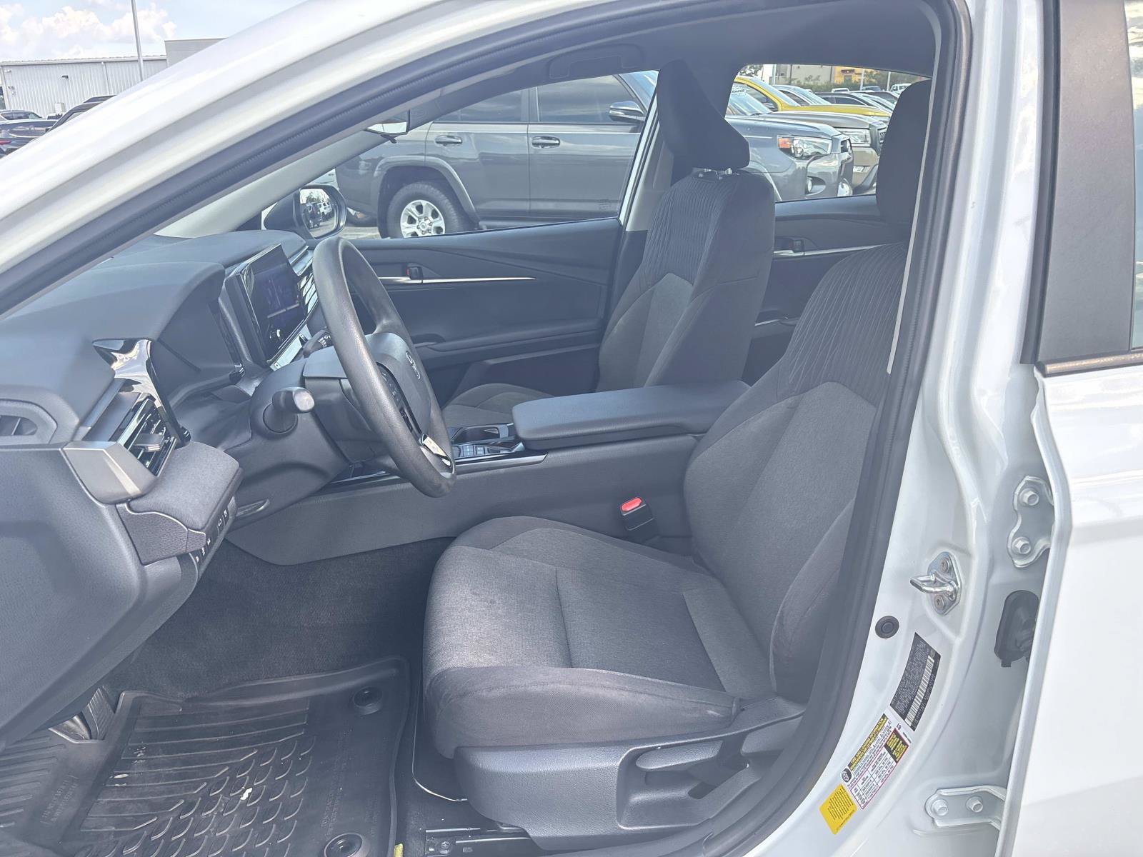 Used 2025 Toyota Camry LE FWD image 10