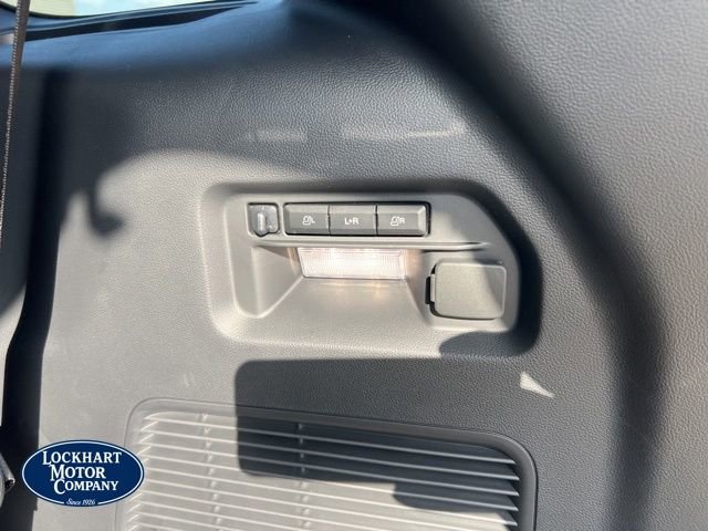 New 2026 Ford Explorer Platinum image 25