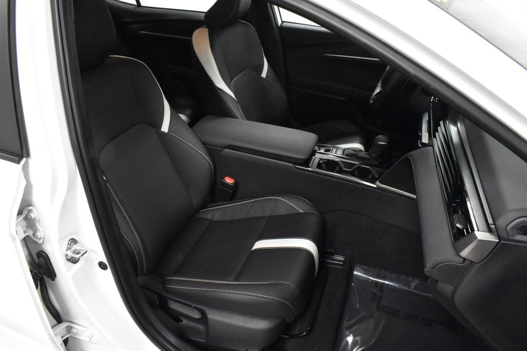 Certified 2025 Toyota Camry SE image 15