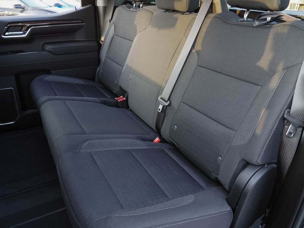 Certified 2023 Chevrolet Silverado 1500 LT AWD/4WD image 19