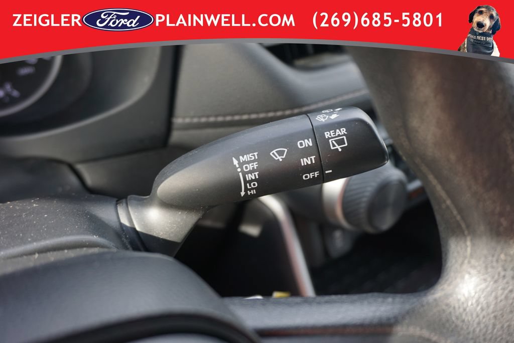 Used 2022 Toyota RAV4 LE AWD/4WD image 24
