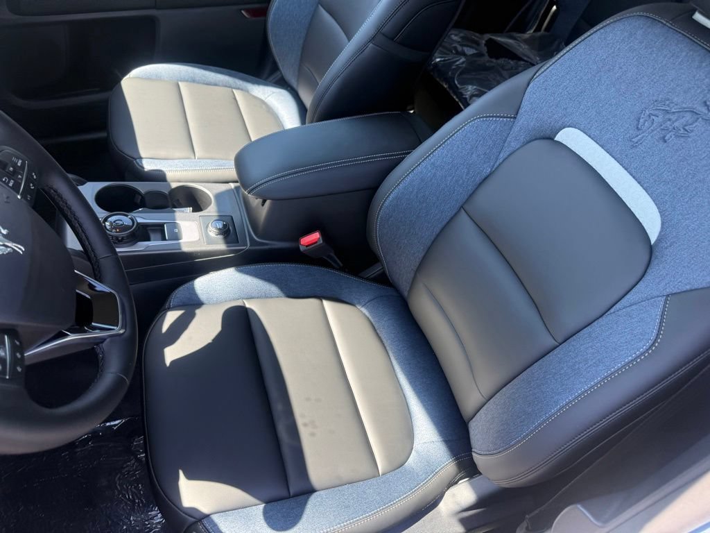 New 2026 Ford Bronco Sport Outer Banks w/ Outer Banks Tech Package+ AWD/4WD image 14