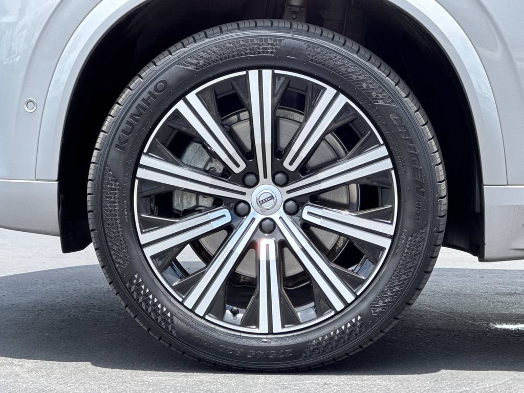 Certified 2023 Volvo XC90 B6 Plus AWD/4WD image 26