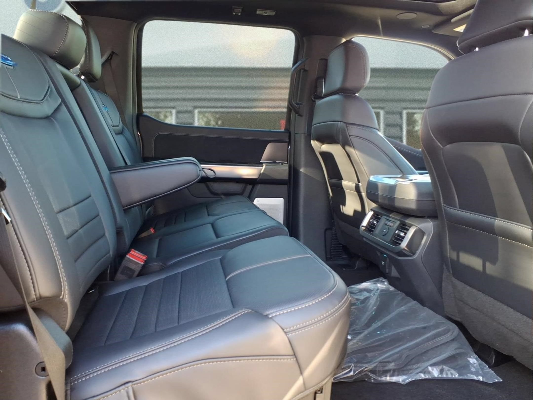 New 2026 Ford F150 Platinum w/ Equipment Group 702A High AWD/4WD image 7