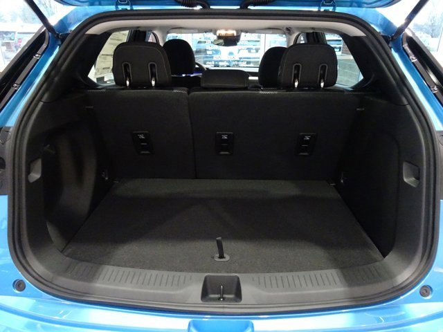 New 2027 Chevrolet Bolt LT image 8