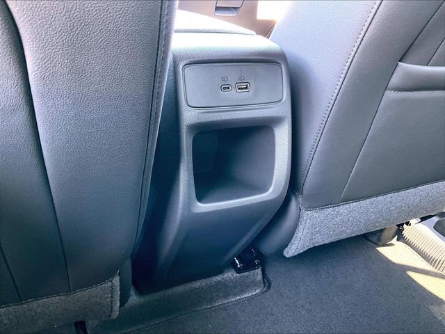 New 2026 Chevrolet Trax RS w/ Sunroof Package FWD image 18