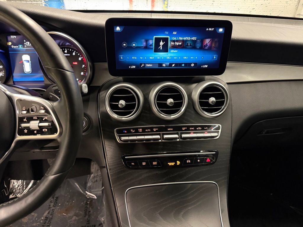 Used 2022 Mercedes-Benz GLC 300 4MATIC image 21