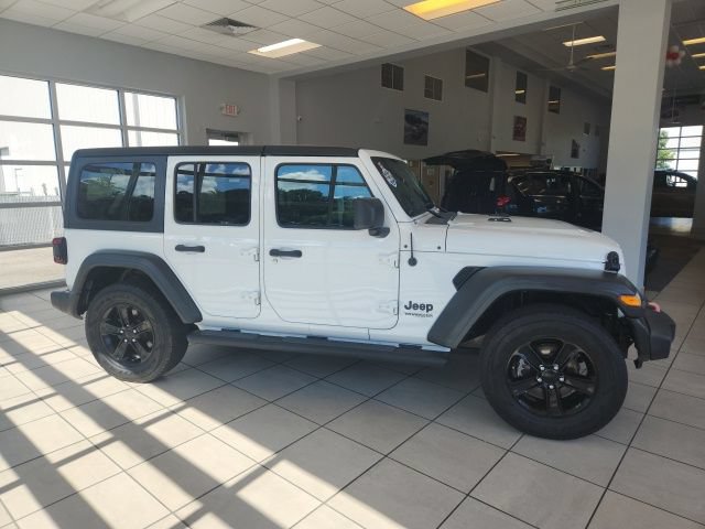 Used 2021 Jeep Wrangler Unlimited Sport AWD/4WD image 16