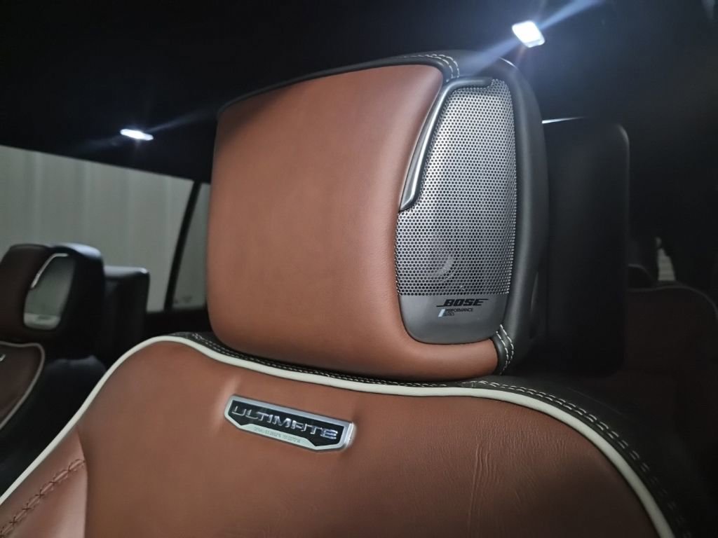 Used 2023 GMC Yukon XL Denali Ultimate image 13