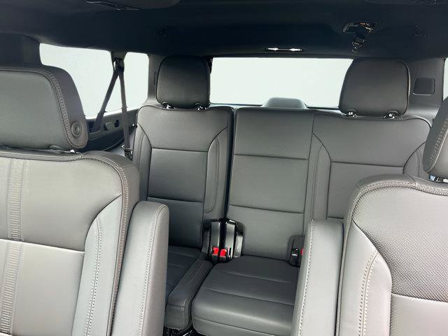 New 2026 Chevrolet Suburban High Country AWD/4WD image 16