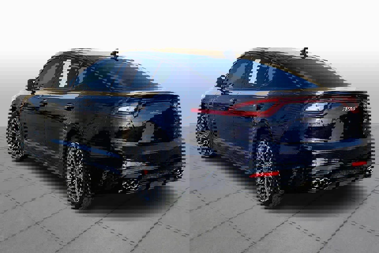 Used 2020 Kia Stinger GT image 11