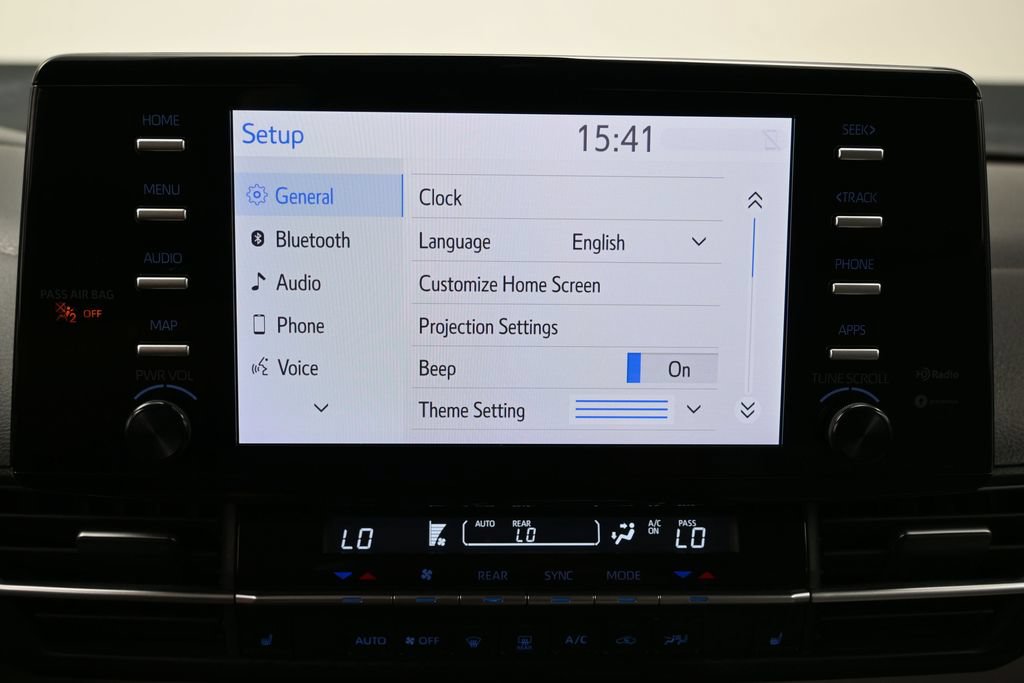 Used 2021 Toyota Sienna LE FWD image 19