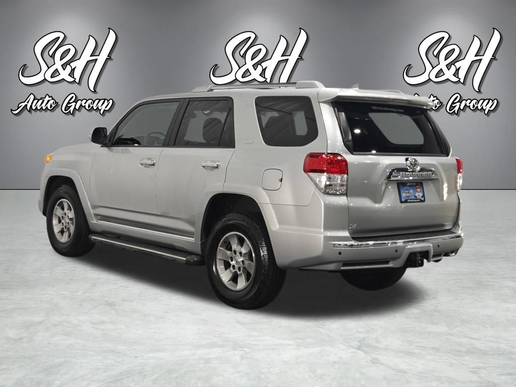 Used 2011 Toyota 4Runner SR5 w/ Premium Pkg w/Leather AWD/4WD image 17