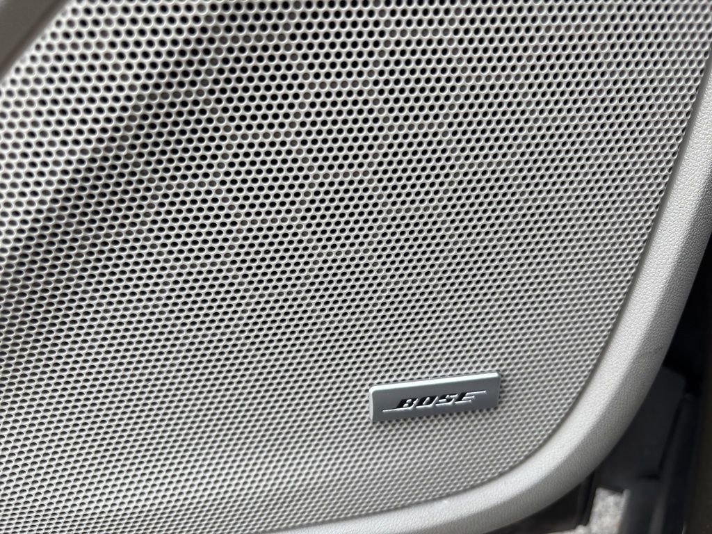 Used 2024 GMC Terrain Denali image 32