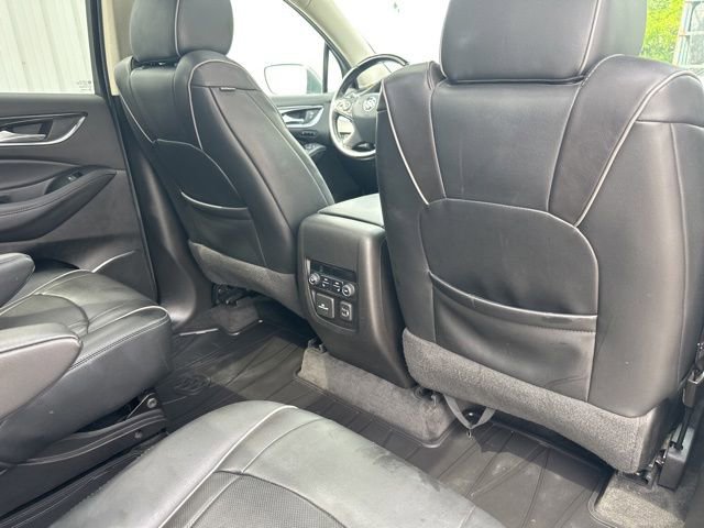 Used 2019 Buick Enclave Avenir w/ Avenir Technology Package AWD/4WD image 44