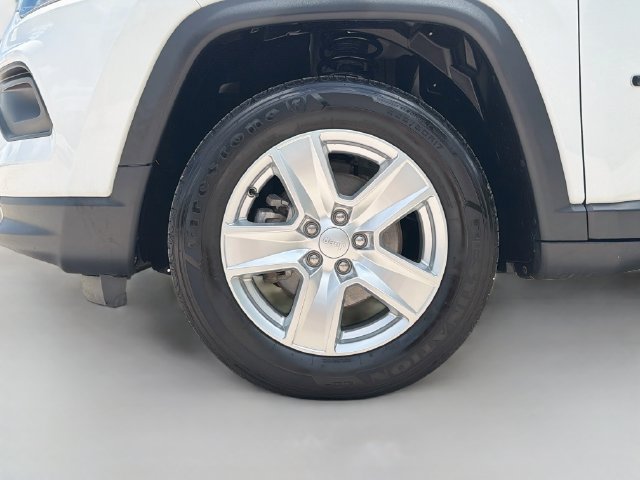 Used 2022 Jeep Compass Latitude AWD/4WD image 35
