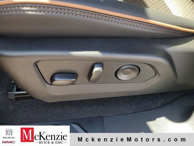 New 2026 GMC Canyon AT4 w/ Technology Plus Package AWD/4WD image 7