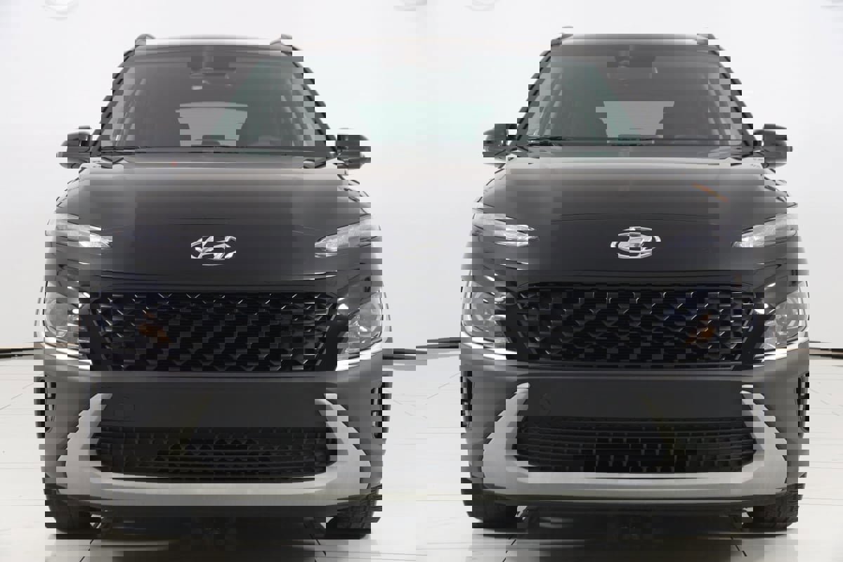 Used 2023 Hyundai Kona SEL w/ Cargo Package image 47