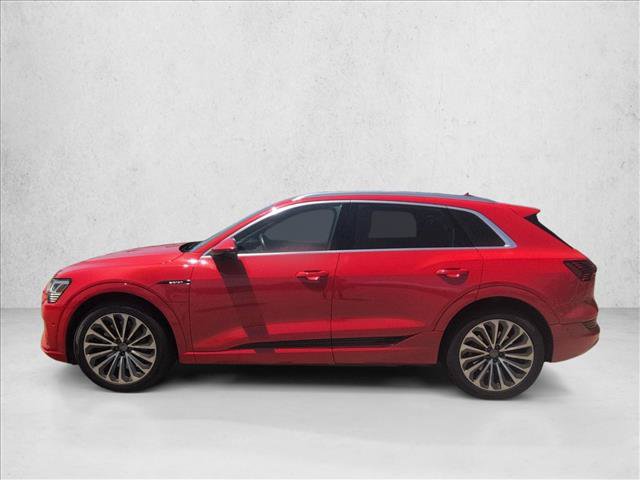 Used 2019 Audi e-tron Prestige w/ Prestige Package AWD/4WD image 9