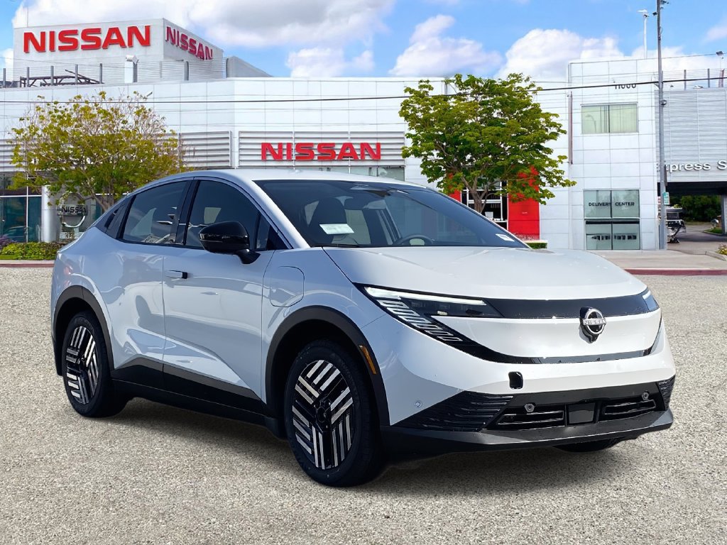 New 2026 Nissan Leaf SV+ w/ Floor Mat Package (SV+) FWD image 5