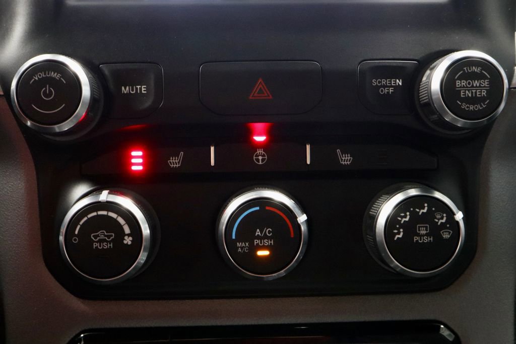 Used 2023 RAM 1500 Big Horn AWD/4WD image 30